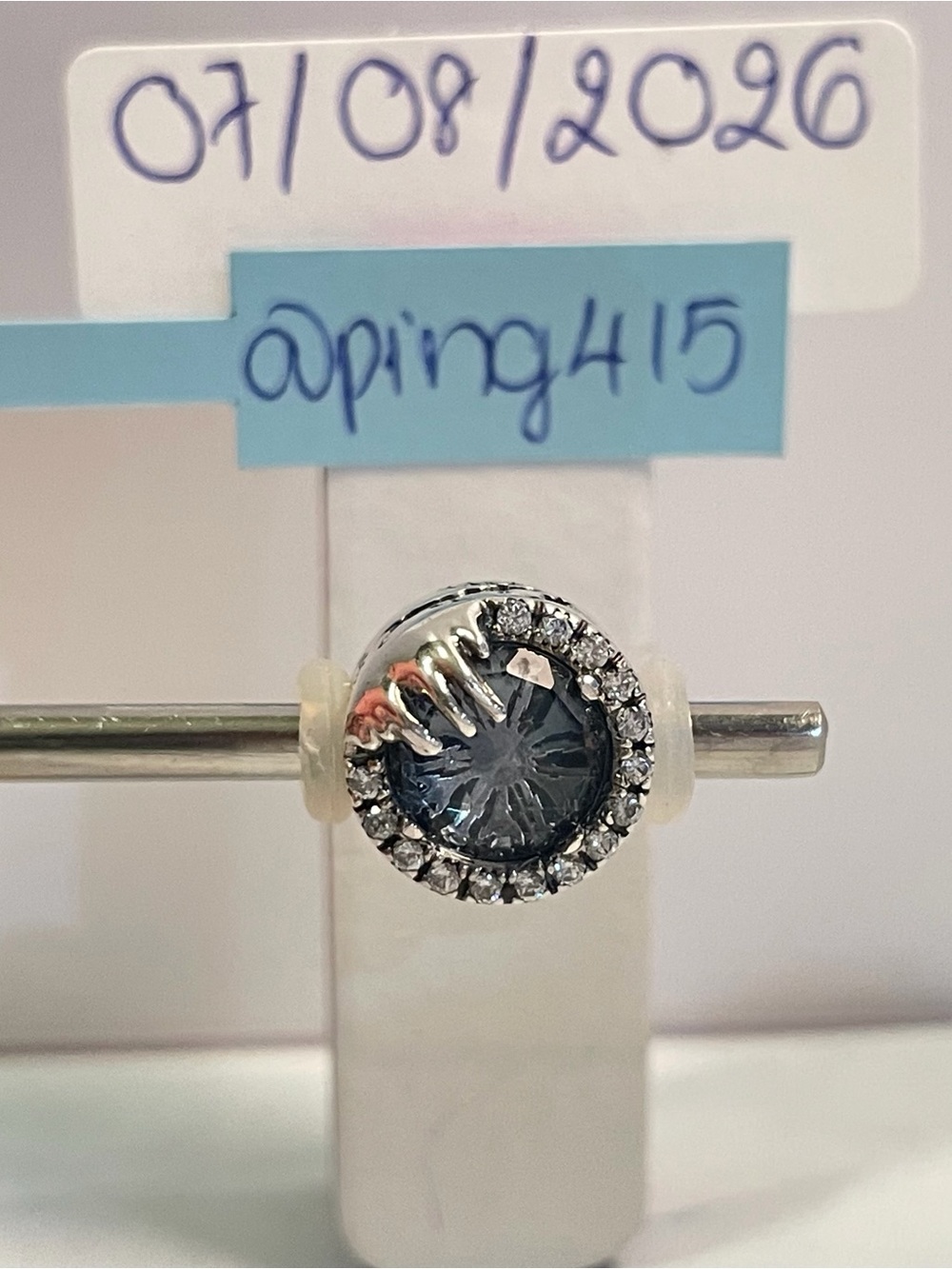 Pandora Disney Frozen Winter Crystal charm
